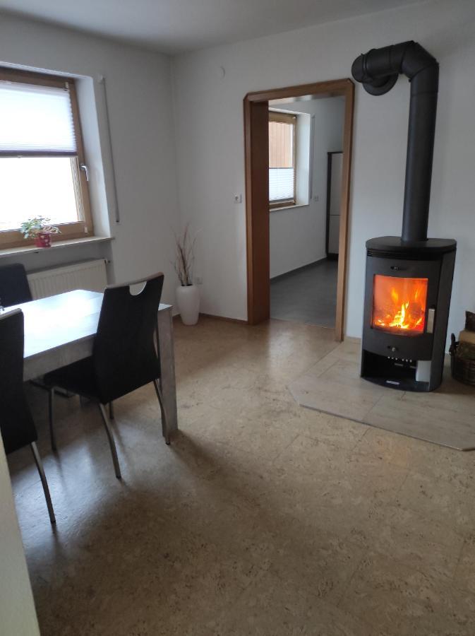 Schoene Helle Ferienwohnung In Waldnaehe Berching Zewnętrze zdjęcie